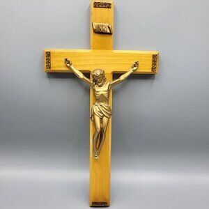 Vtg MCM Wooden Wall Cross Jesus Christ Figure Catholic Religious 12" Wall Decor